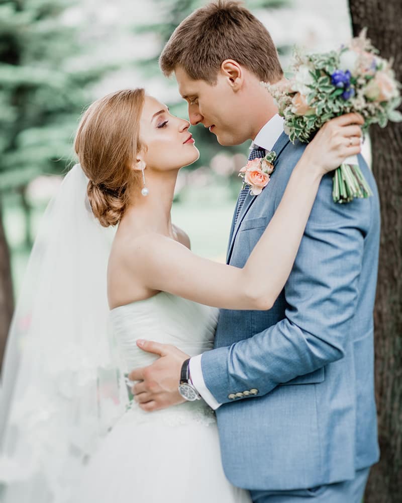The Warren Weddings Gallery Couple tree