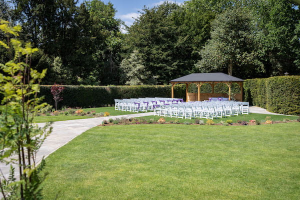 Outdoor Venue for Wedding - De Zoete Garden.