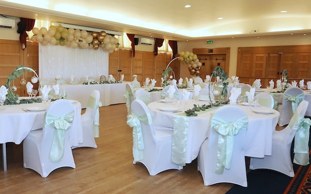 The Warren Hayes Weddings Hobbit Suite